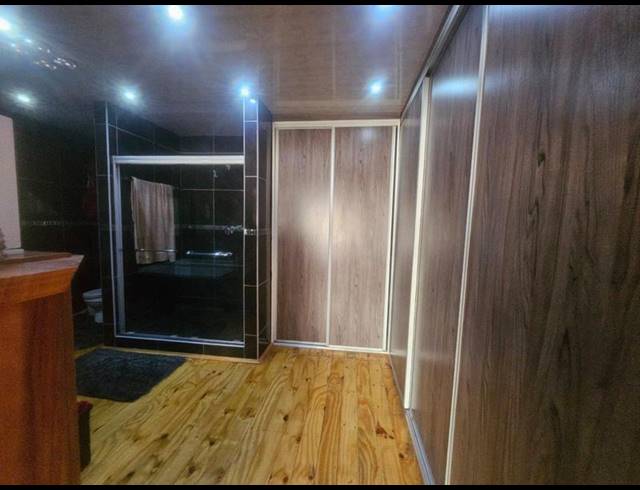 2 BEDROOM HOUSE FOR SALE IN VANDERBIJLPARK CW 5